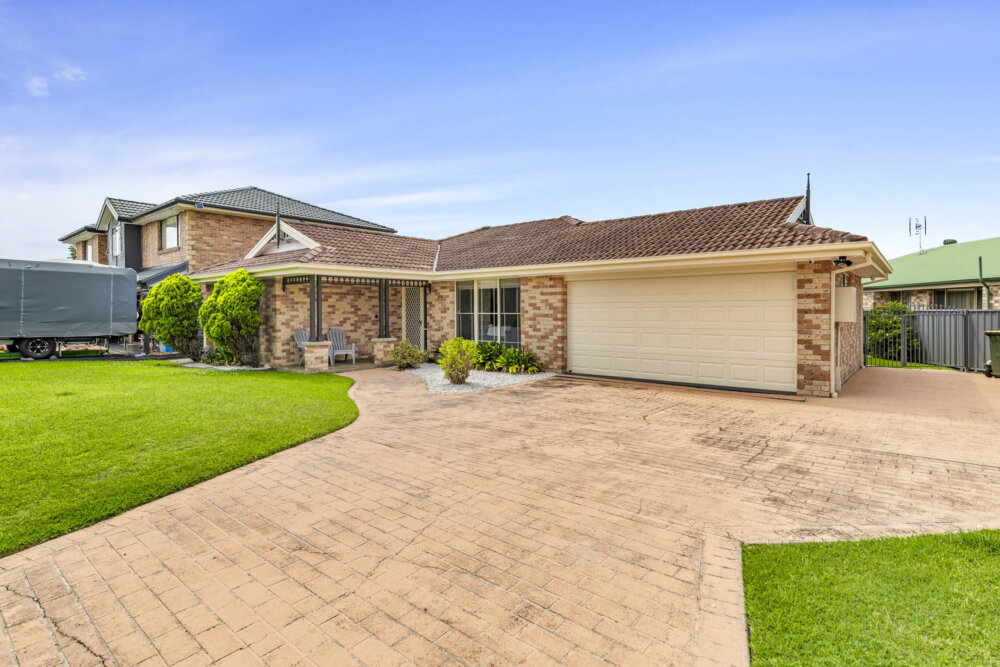 Serene, a luxury 4-bed waterfront home in Point Clare with pool, spa, boat ramp & stunning views. Sleeps 10. The ultimate Central Coast escape. Book now!