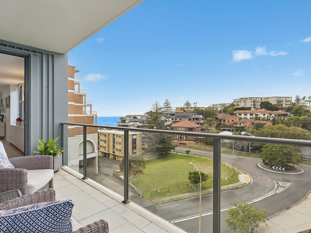 Serene, a luxury 4-bed waterfront home in Point Clare with pool, spa, boat ramp & stunning views. Sleeps 10. The ultimate Central Coast escape. Book now!